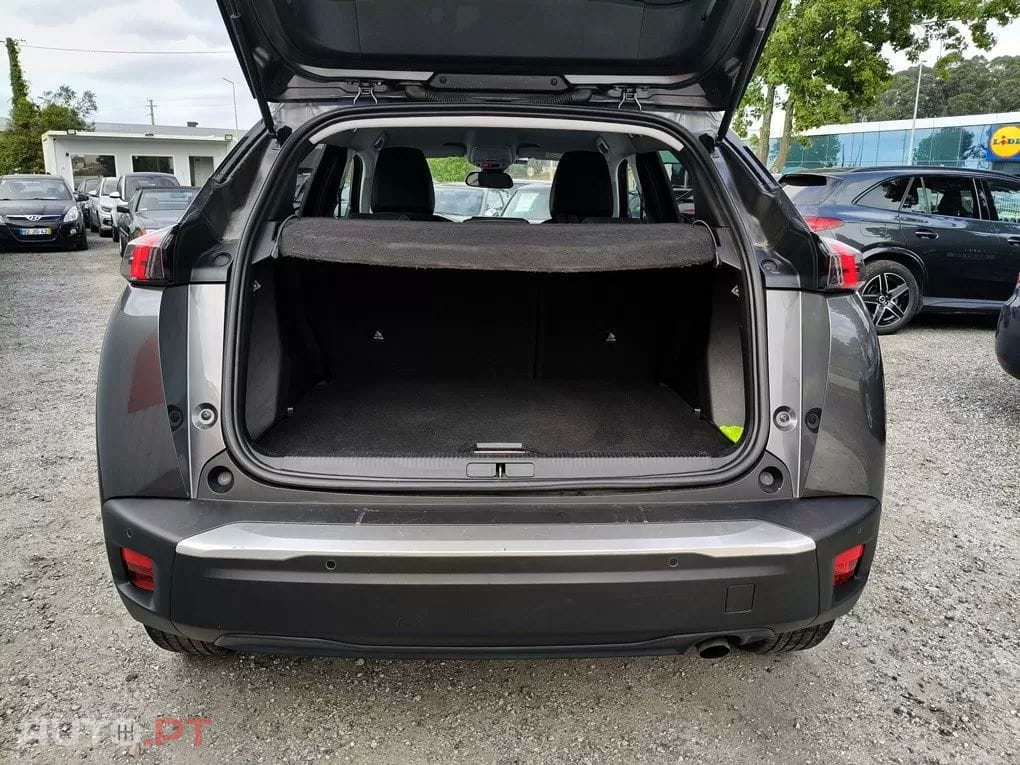 Peugeot 2008 1.2 PureTech Allure