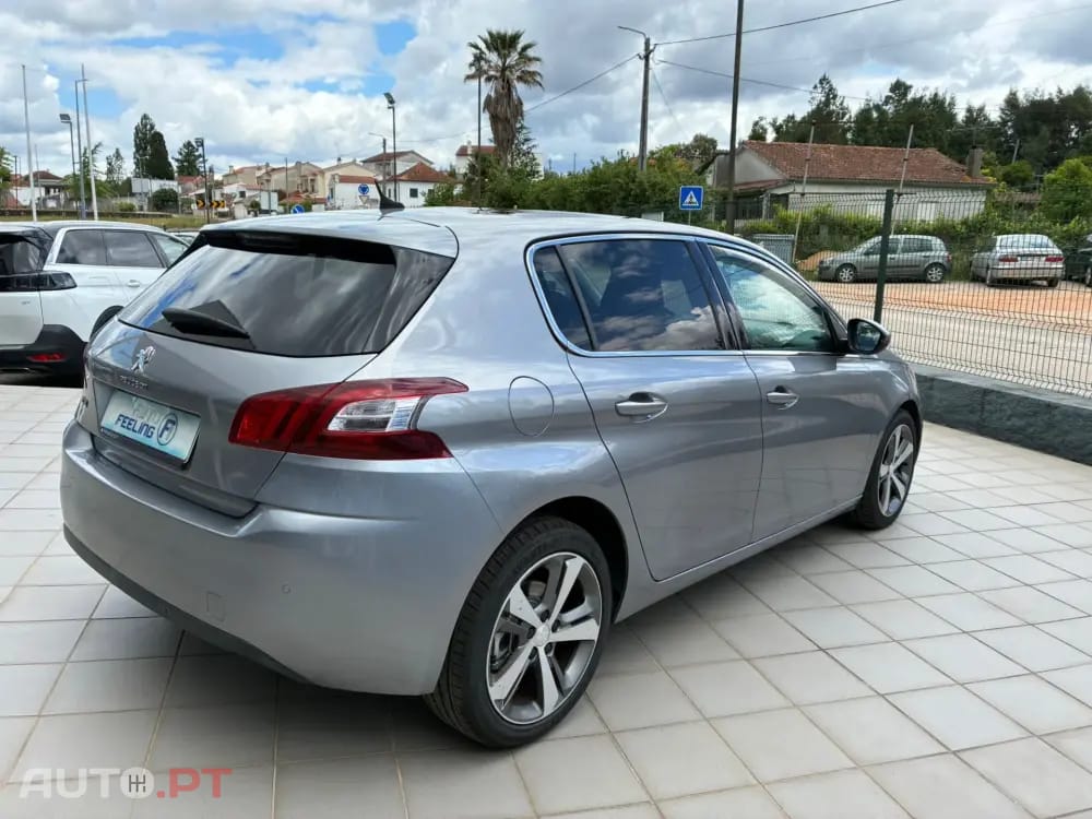 Peugeot 308 1.6 BlueHDi Allure J17
