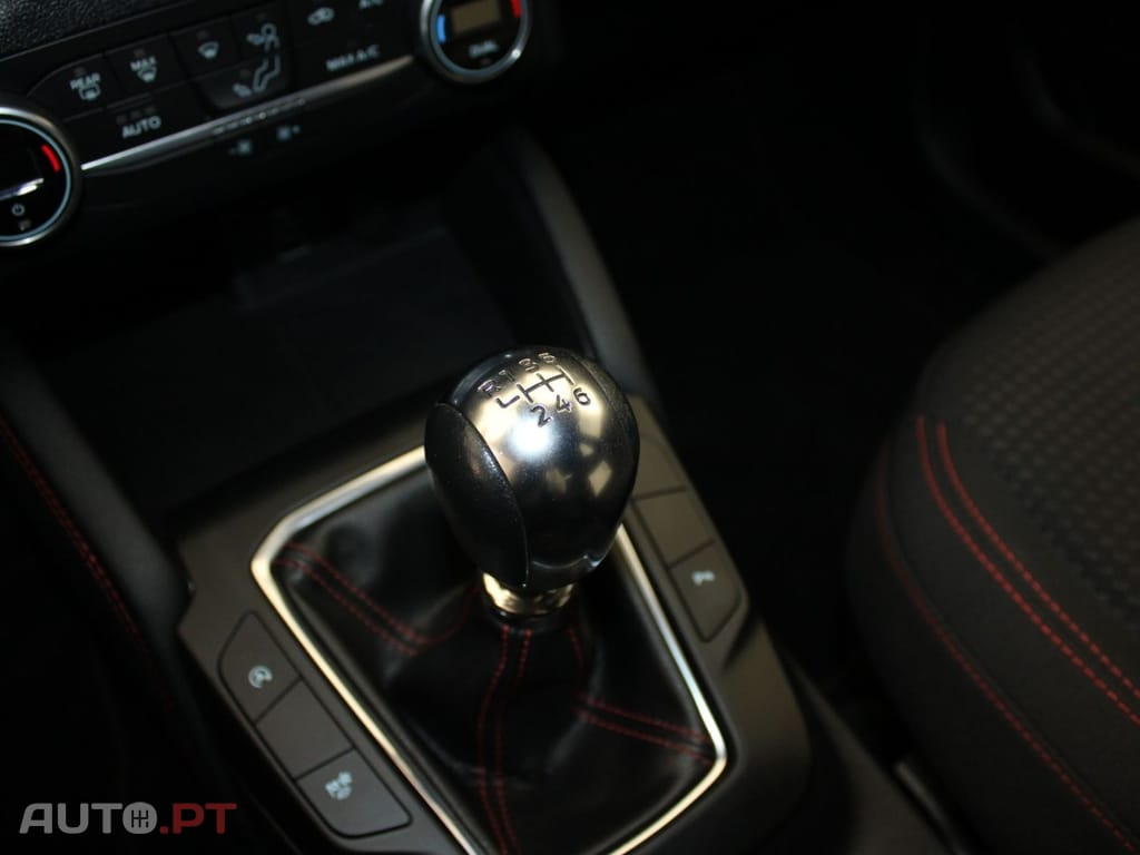 Ford Kuga 1.5 ECOBOOST ST LINE