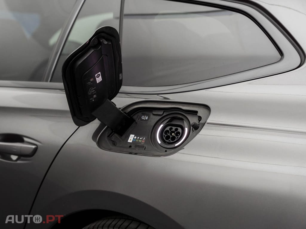 Peugeot 508 SW 1.6 Hybrid GT e-EAT8