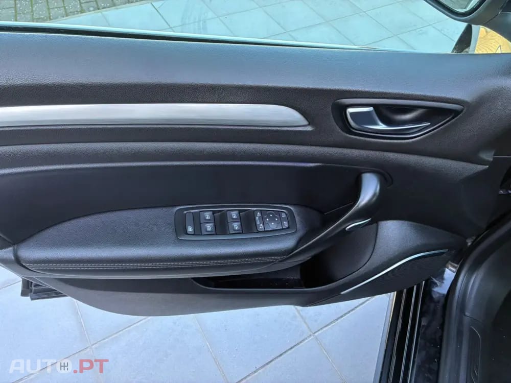 Renault Mégane IV SPORT TOURER 1.5 DCI INTENSE