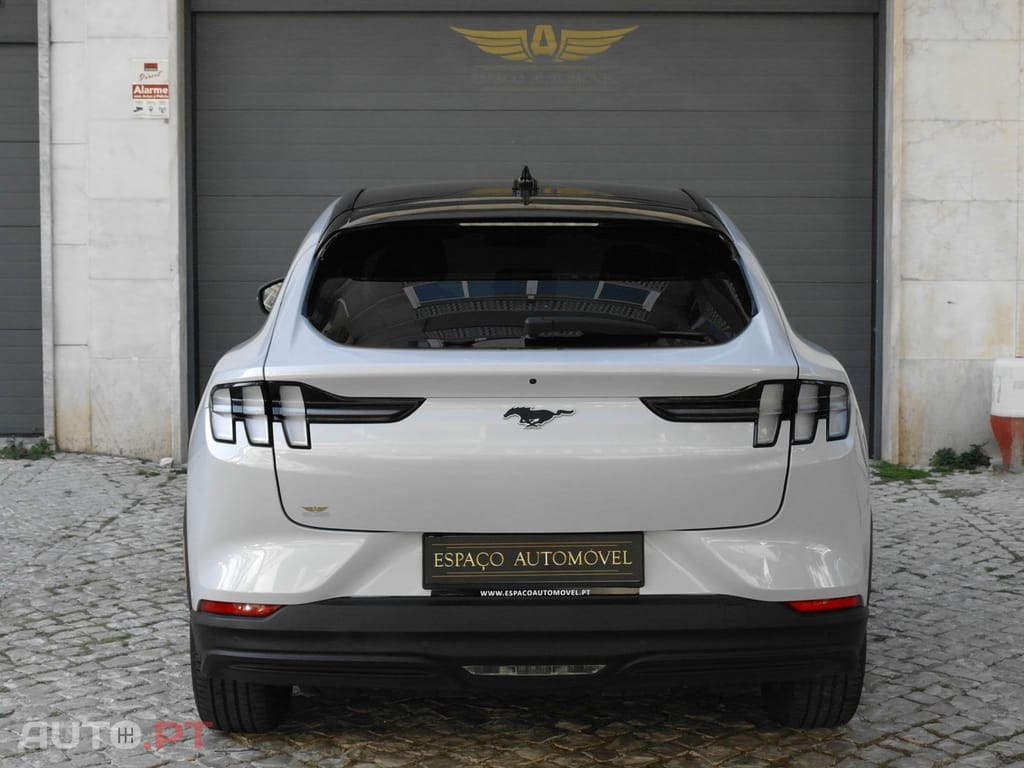 Ford Mustang Mach-E 98.7 kWh Premium
