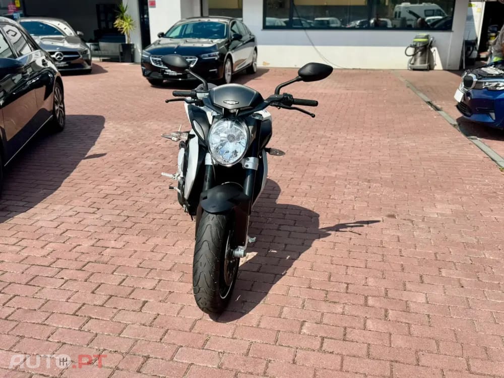 Mv Agusta Brutale MV Agusta Brutale 675
