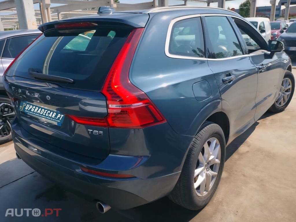Volvo XC60 2.0 T8 PHEV Momentum AWD