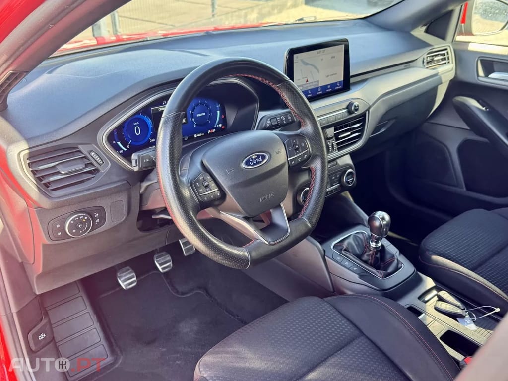 Ford Focus 1.0 EcoBoost ST-Line