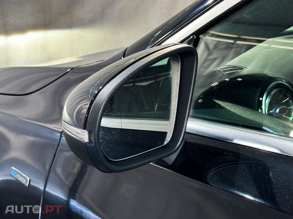Mercedes-Benz A 250 e 8G-DCT Edition AMG Line