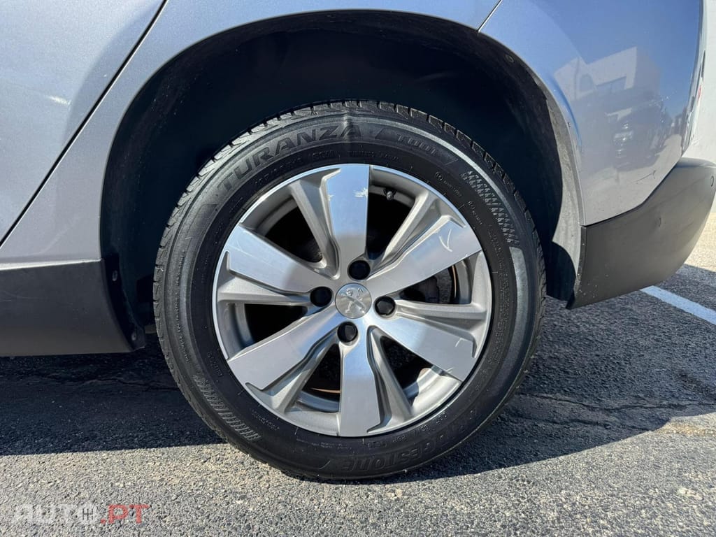 Peugeot 2008 1.2 PureTech Style