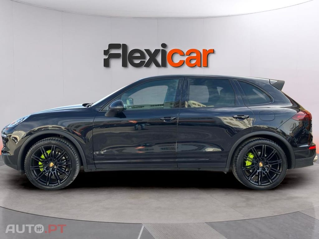 Porsche Cayenne S E-Hybrid