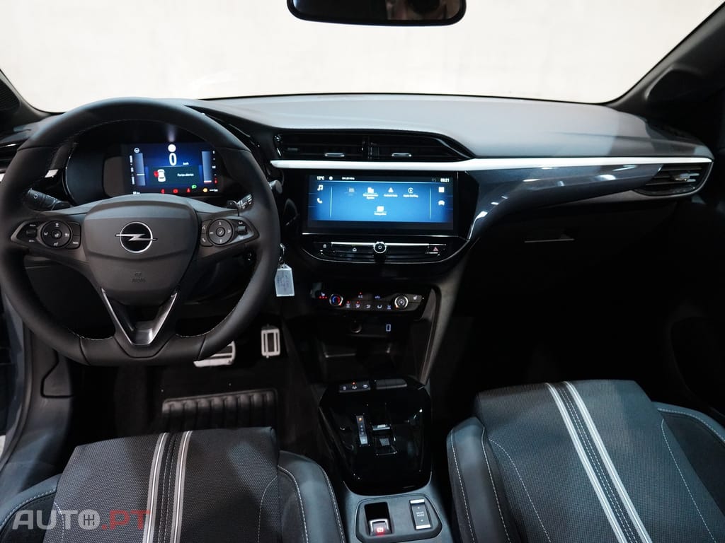 Opel Corsa 1.2 T Hybrid GS eDCT