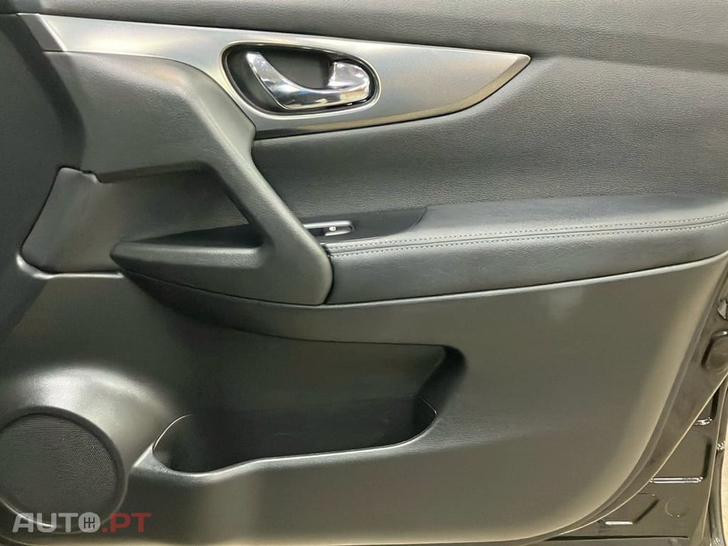 Nissan Qashqai 1.3 DIG-T N-Connecta