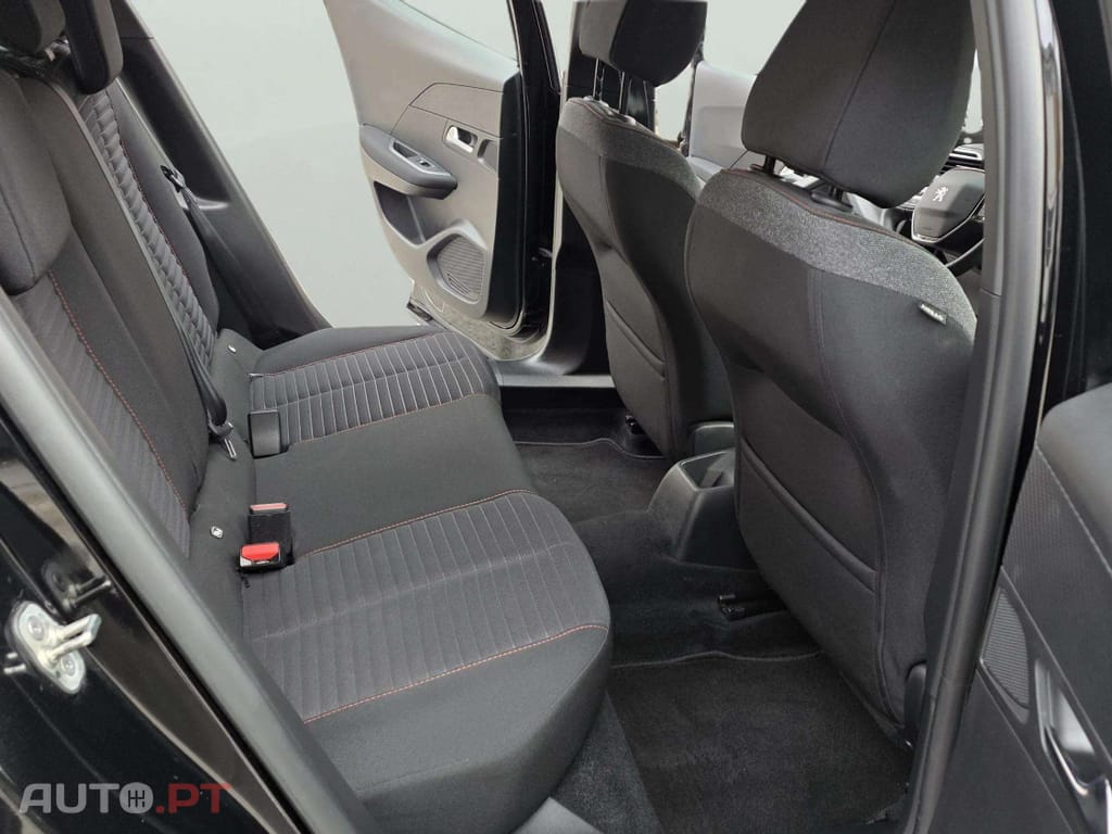 Peugeot 2008 1.5 BlueHDi Active Pack