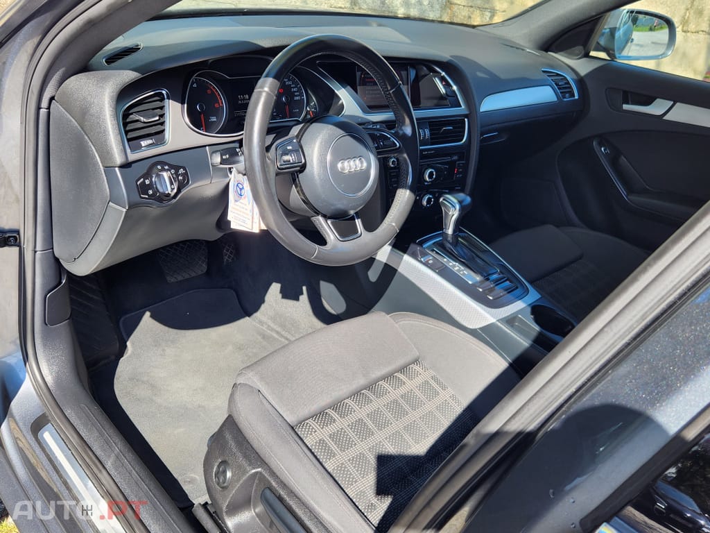 Audi A4 Avant 2.0 TDI multitronic Sport