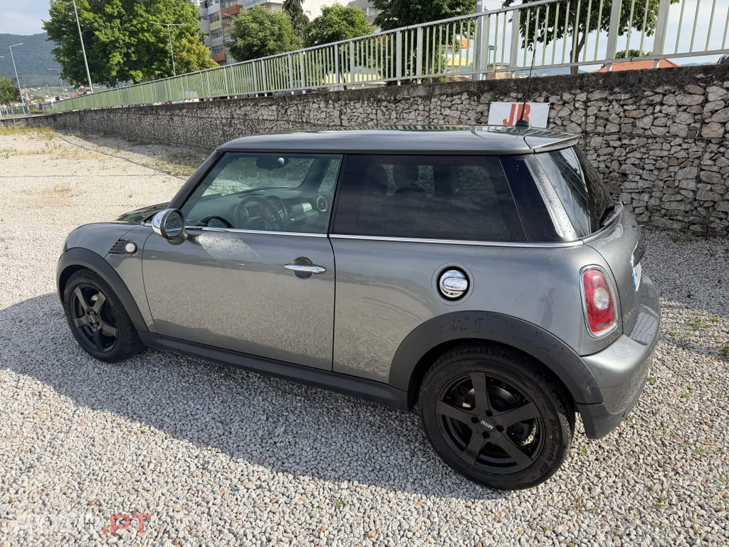 MINI Cooper One D