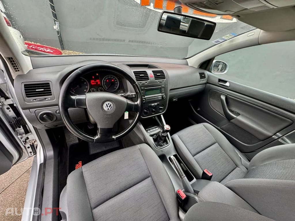 Volkswagen Golf 1.4i Confortline