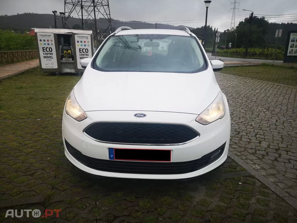 Ford Grand C-Max 1.5 TDCi Titanium S/S