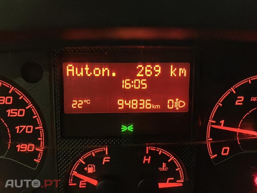 Peugeot Boxer 2.2 BlueHDi 333 L3H2 Premium