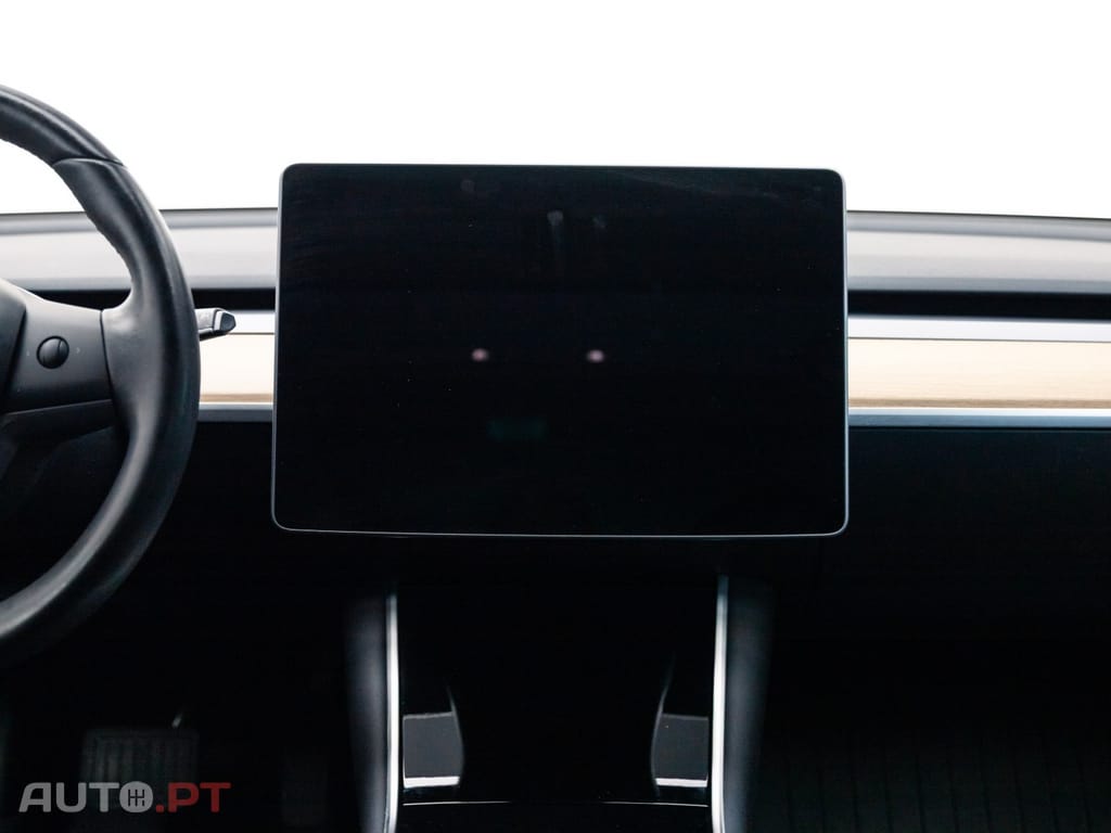 Tesla Model 3 Standard RWD Plus