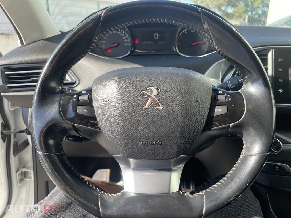 Peugeot 308 1.6 BlueHDi Style