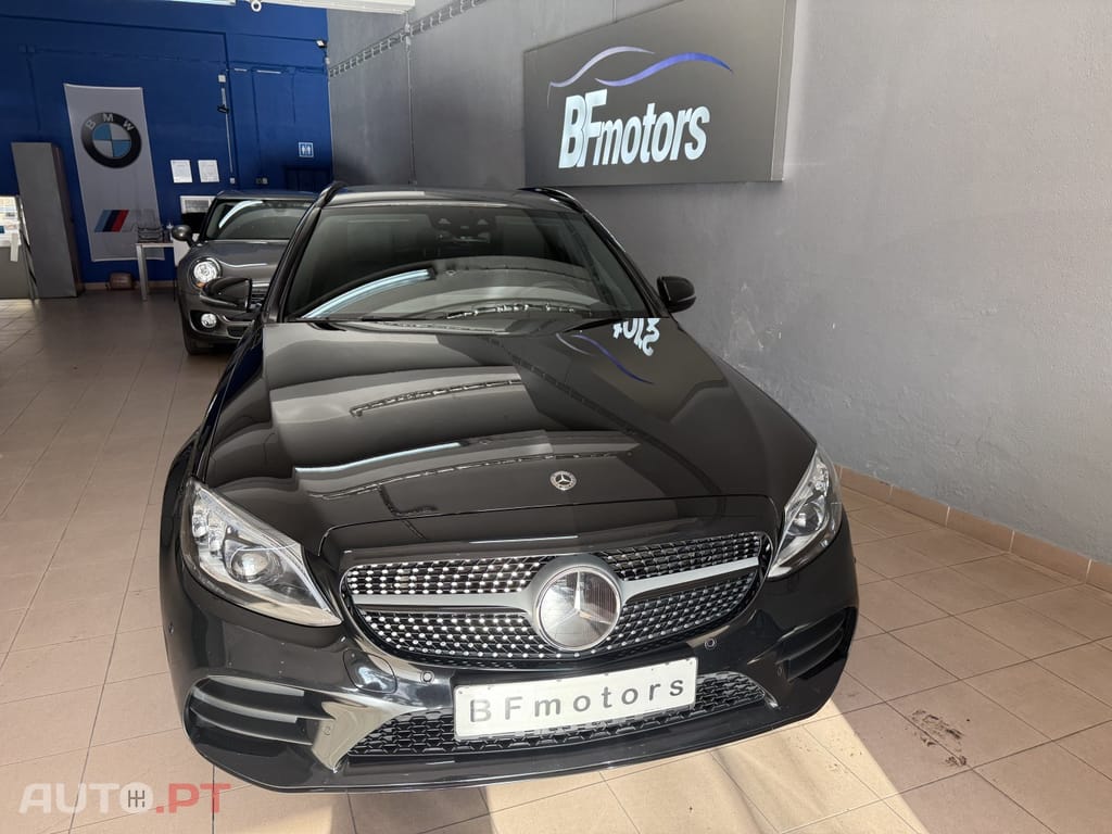 Mercedes-Benz C 300 de AMG Line