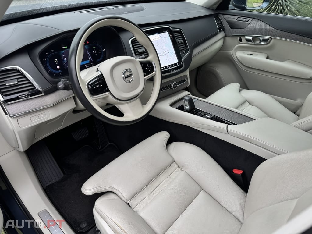 Volvo XC90 2.0 T8 PHEV Plus Bright AWD
