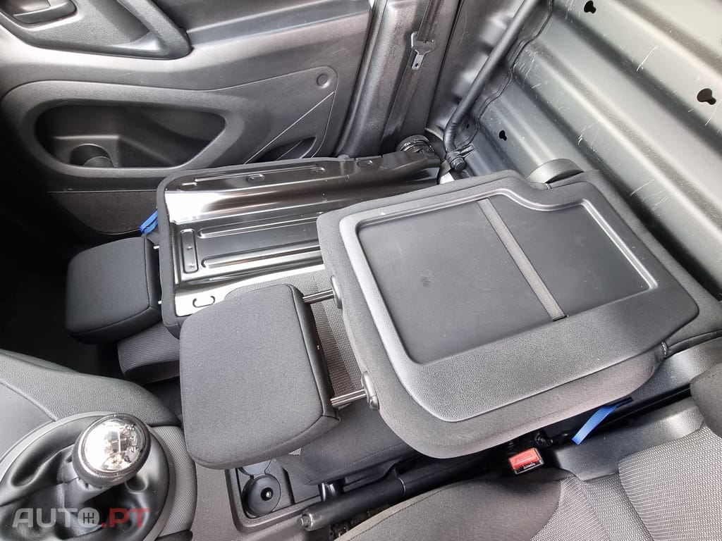 Peugeot Partner 1.6 BlueHDi L1 Premium 3L