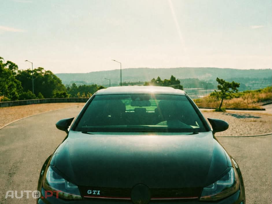 Volkswagen Golf Gti 7 Perfomance