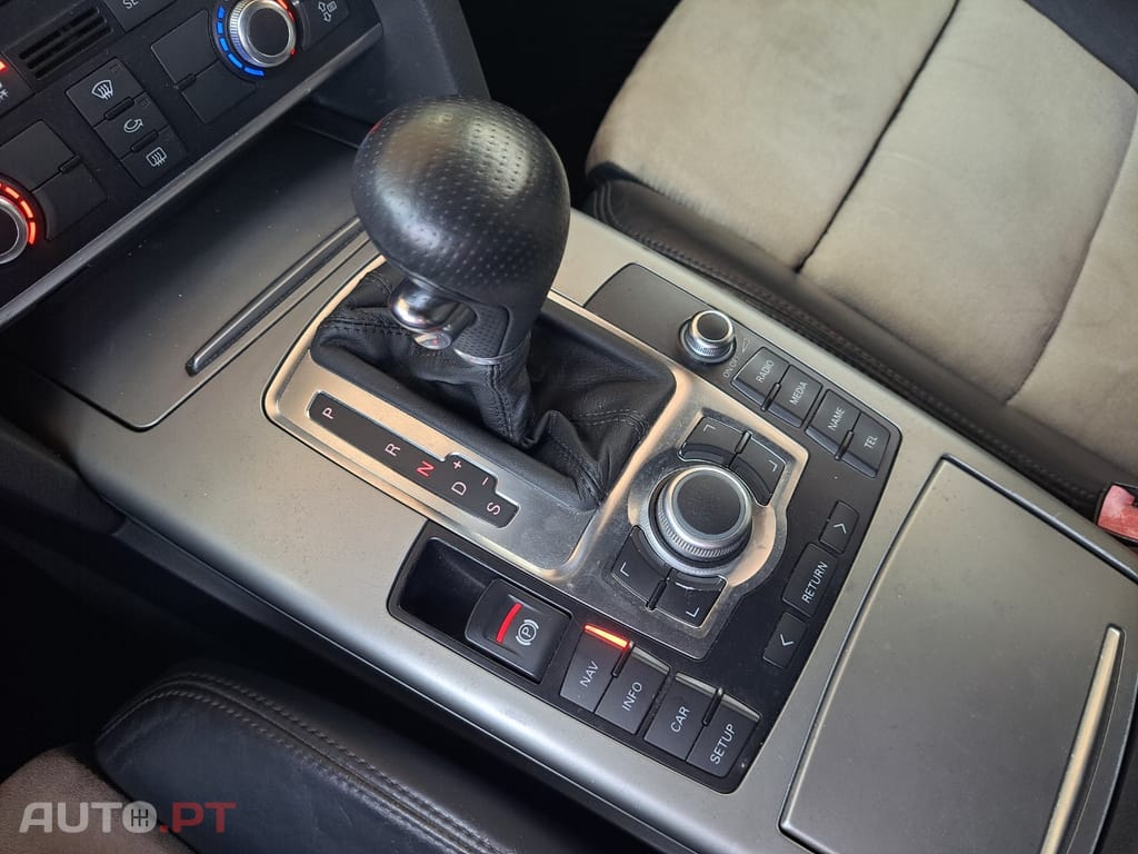 Audi A6 2.0 TDi Multitronic S-line