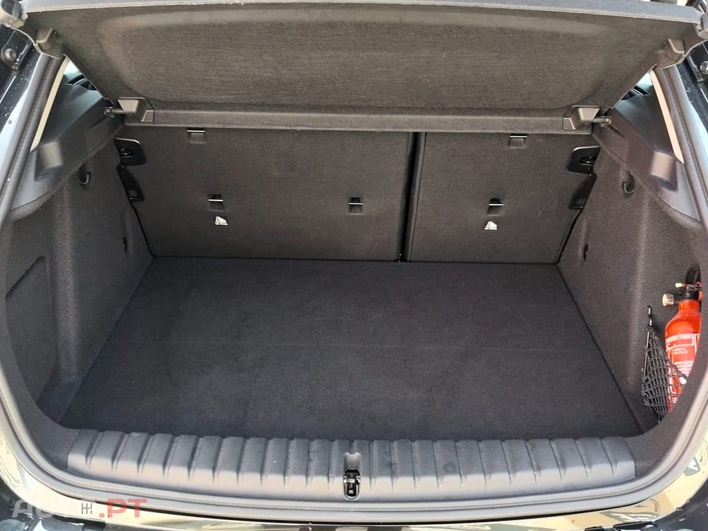 BMW 116 116d ADVENTAGE