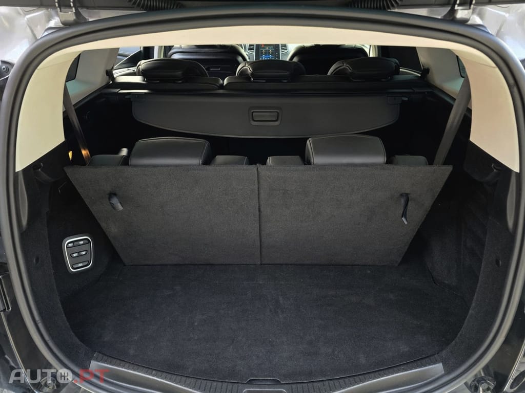 Renault Grand Scénic 1.6 dCi Bose Edition EDC SS