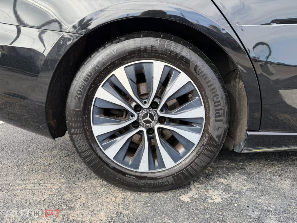 Mercedes-Benz A 180 d 7G-DCT Progressive