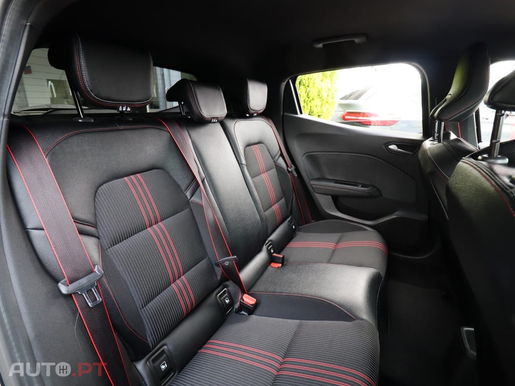 Renault Clio 1.0 TCe RS Line