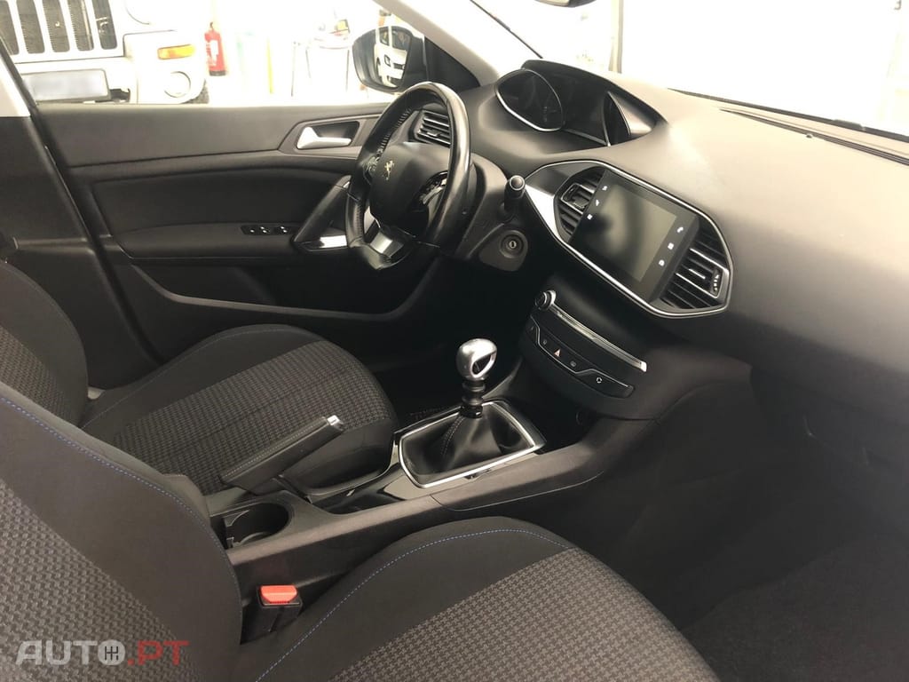 Peugeot 308 SW 1.5 BlueHDi Style