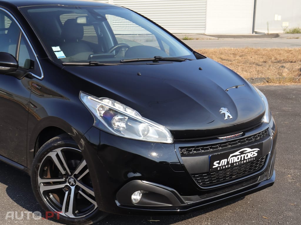 Peugeot 208 1.2 PureTech GT Line EAT6