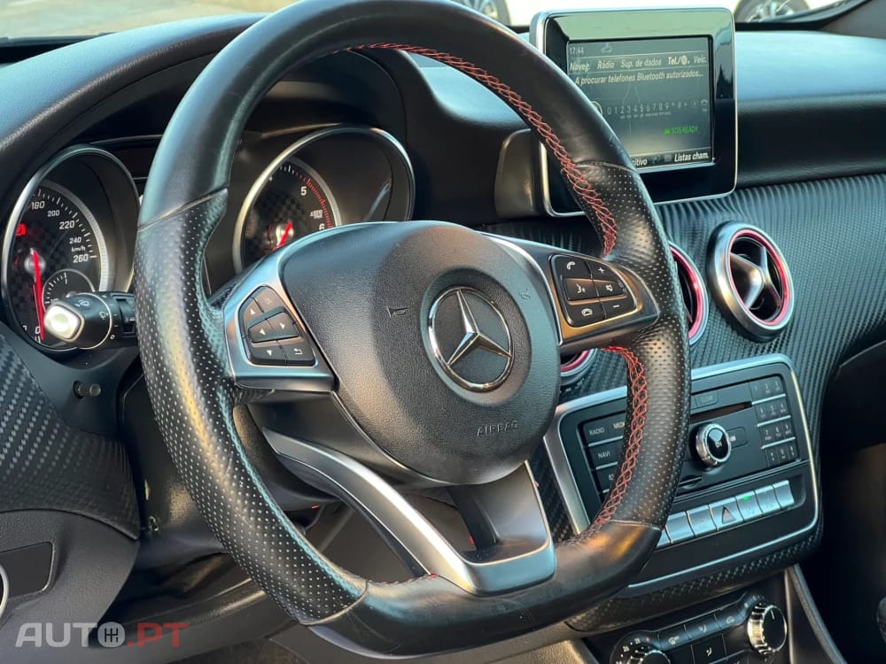 Mercedes-Benz A 180 d AMG Line