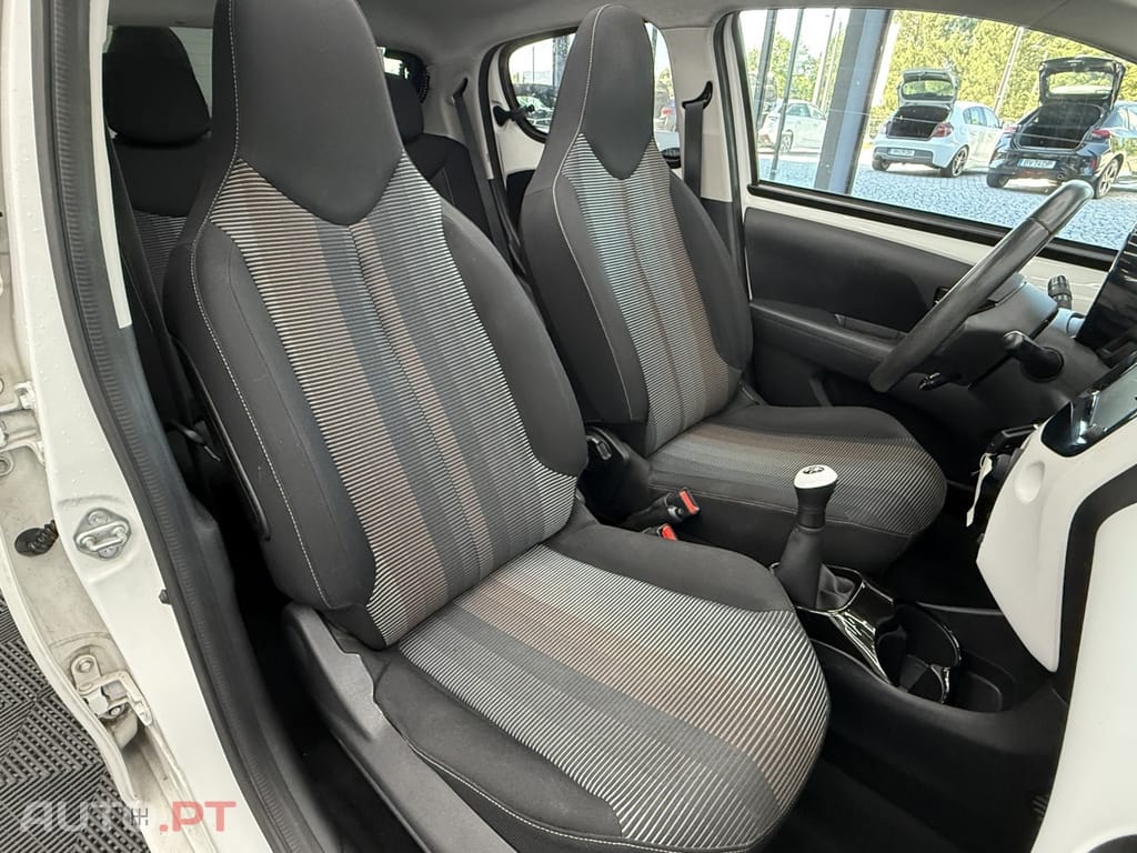 Peugeot 108 1.2 VTi Allure