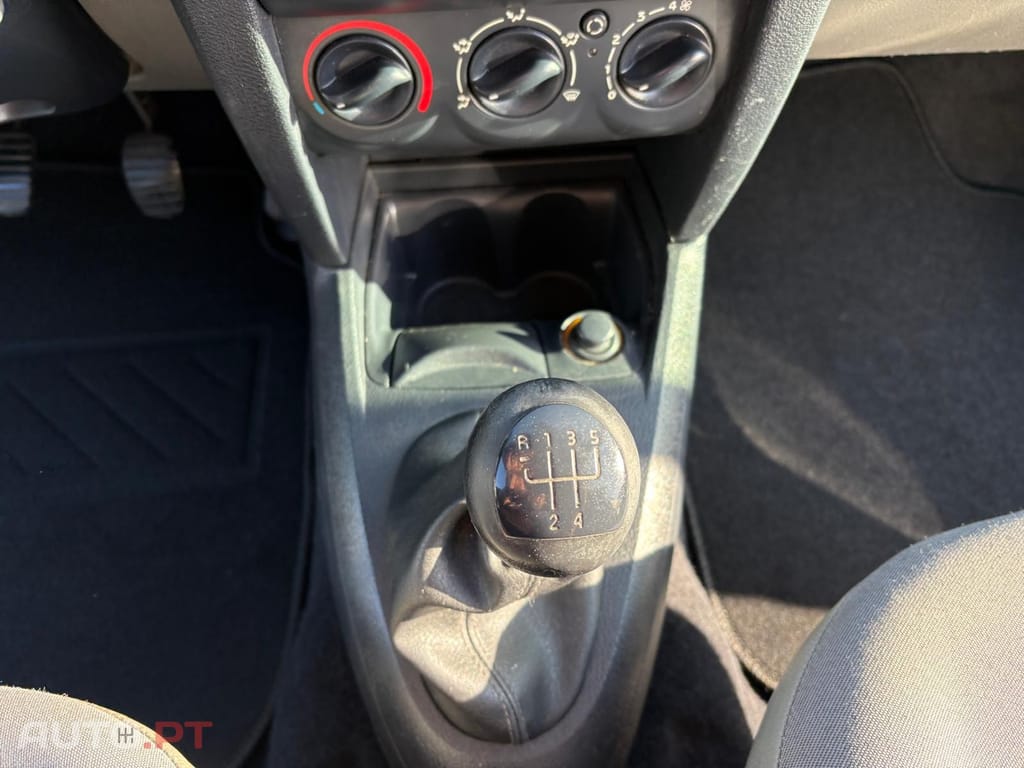 Renault Clio 1.2 Authentique