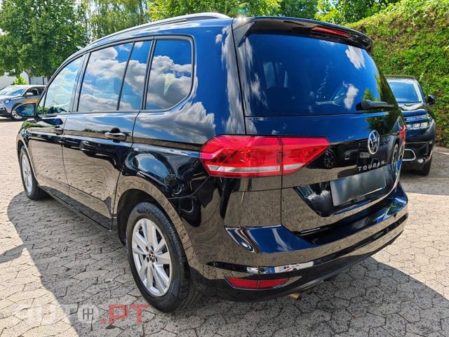 Volkswagen Touran 2.0 TDI Confortline DSG