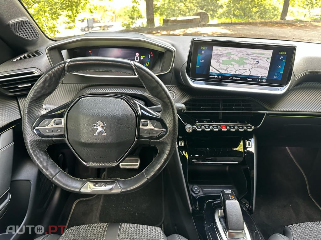 Peugeot E-208 50 kWh GT Pack