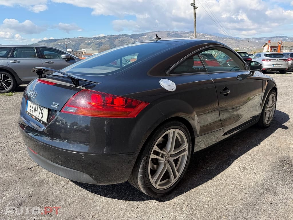 Audi TT 2.0 TDi quattro S-line