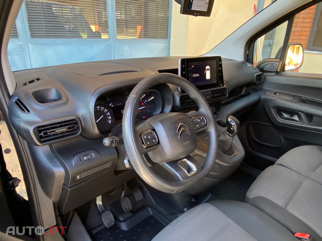 Peugeot Partner 1.6 HDI 100 CV  CarPlay