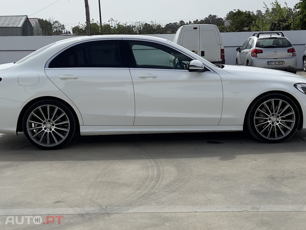 Mercedes-Benz C 300 h AMG Line