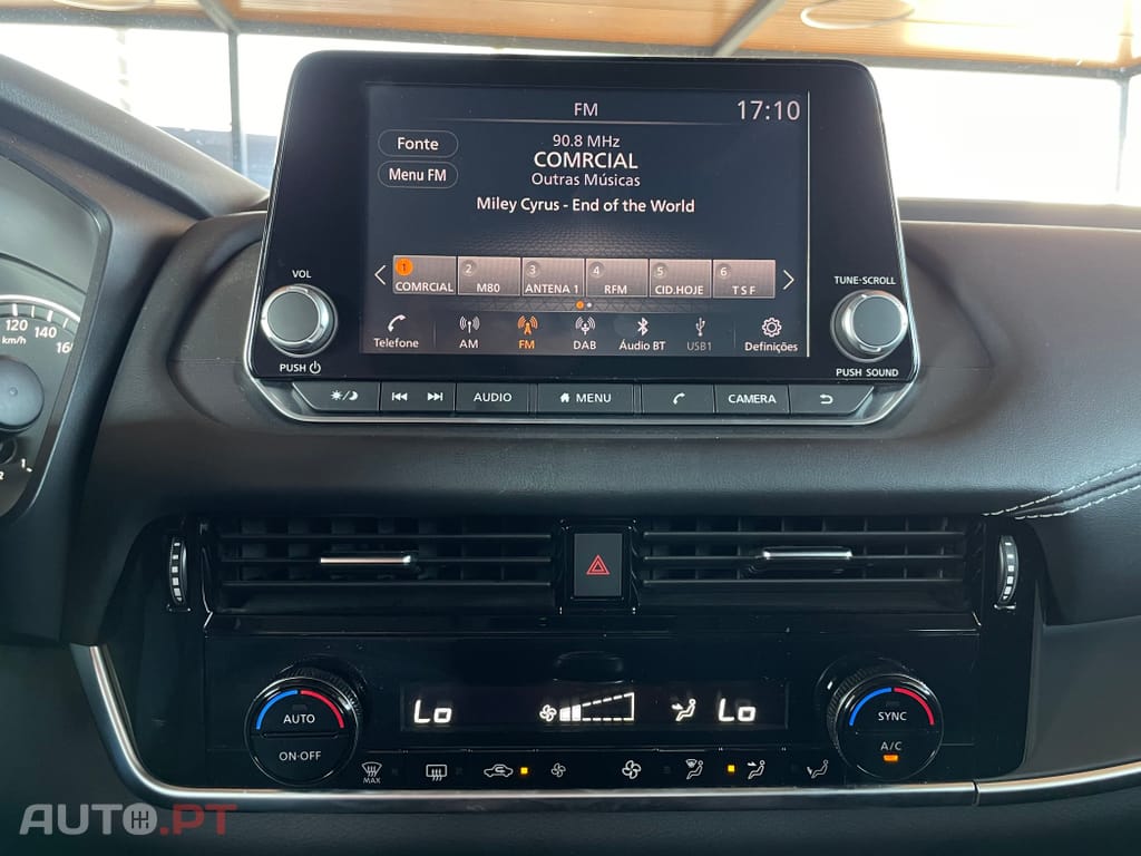 Nissan Qashqai 1.3 DIG-T N-Connecta LED+SKY