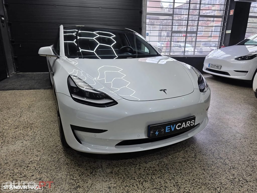 Tesla Model 3 Standard Range Plus RWD