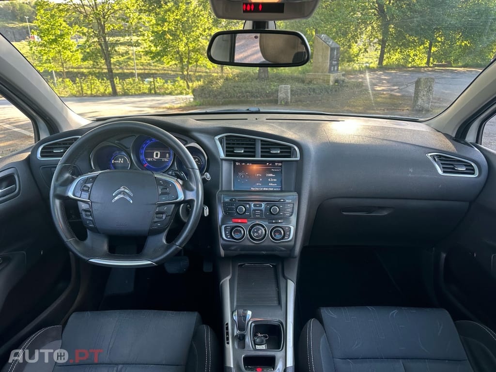 Citroen C4 1.6 e-HDi Exclusive J17 CMP6