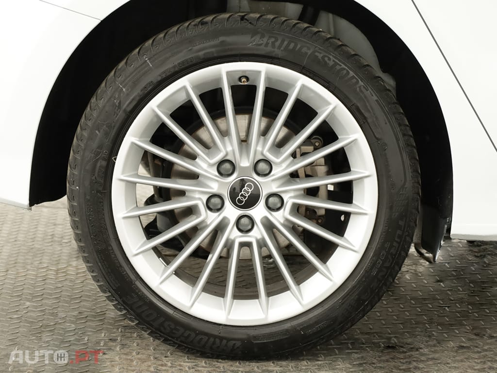 Audi A3 A3 SB 40 TFSIe Advanced — fotografia 5
