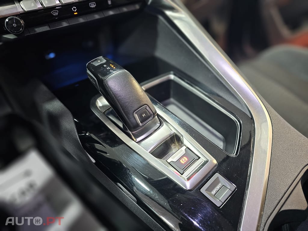 Peugeot 5008 1.6 BlueHDi Allure EAT6