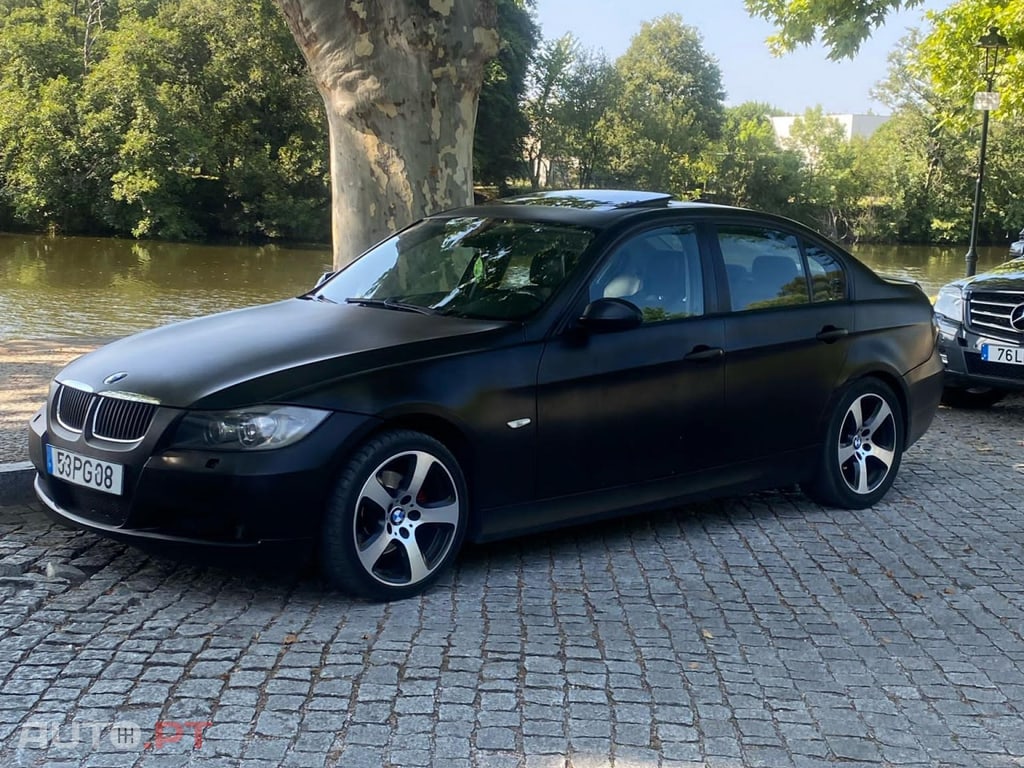 BMW 320 E90