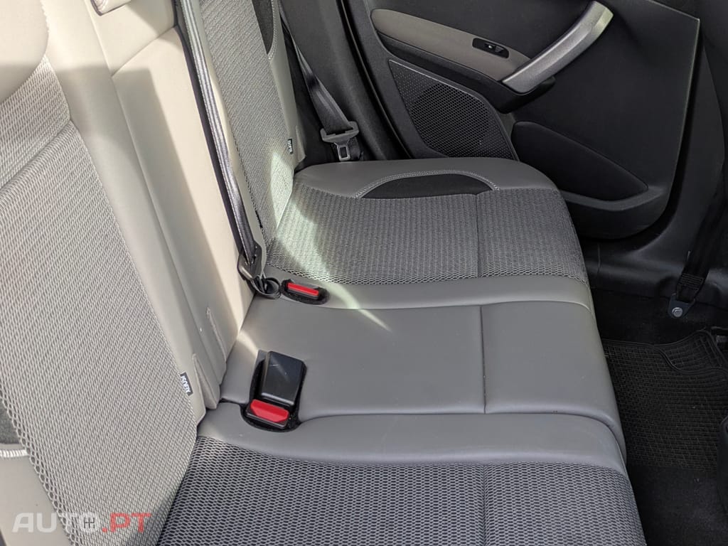 Peugeot 2008 Peugeot 2008 PureTech 110 GPF Stop&Start EAT6 Allure