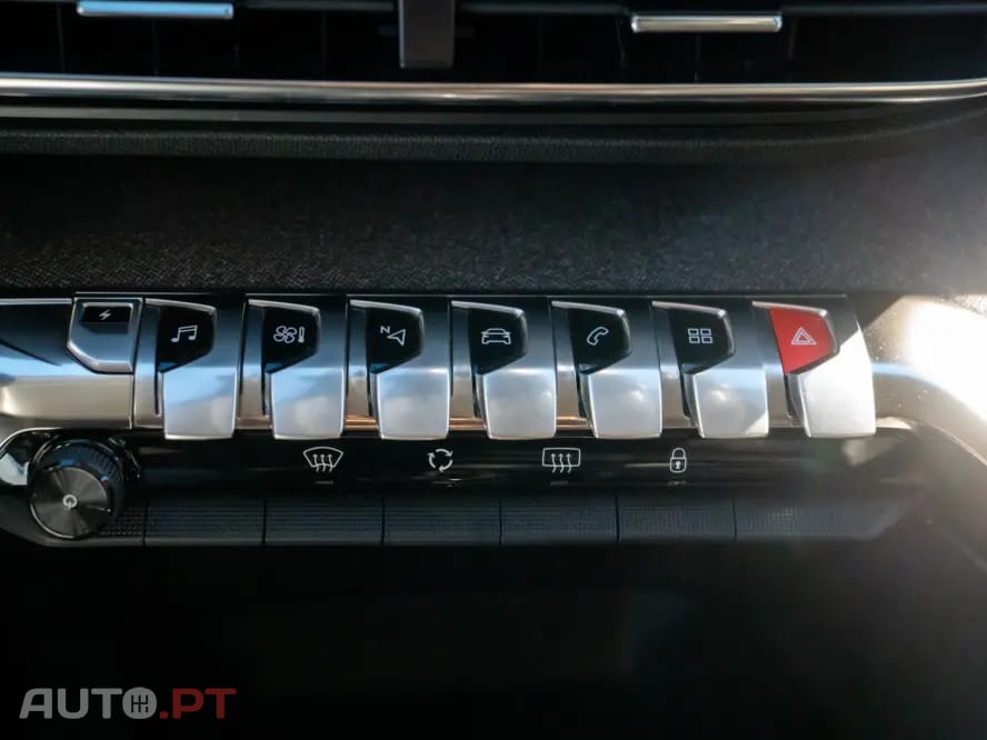 Peugeot 3008 1.6 Hybrid Allure Pack e-EAT8