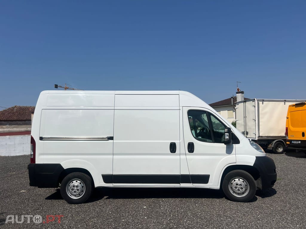 Peugeot Boxer 2.2 HDi 330 L2H2